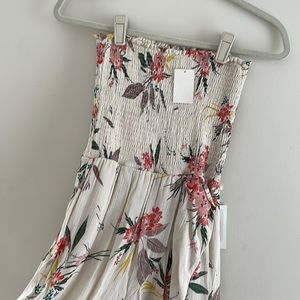 Beautiful high low maxi dress!